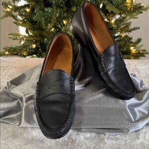 Jay Butler Black Leather Penny Loafer 
Men's Sz. 9